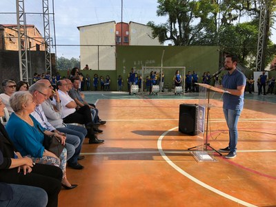 Vereadores participam de cerimônia de entrega de Chromebooks (12).jpeg