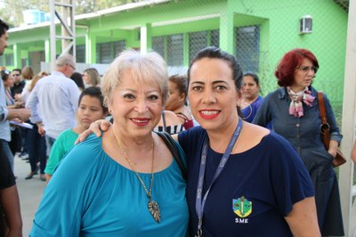 Vereadores participam de cerimônia de entrega de Chromebooks (65).jpeg