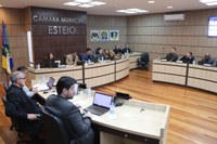 Câmara aprova mais de R$ 3 milhões para educação, obras e governança