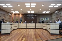 Câmara aprova projetos financeiros durante sessão 