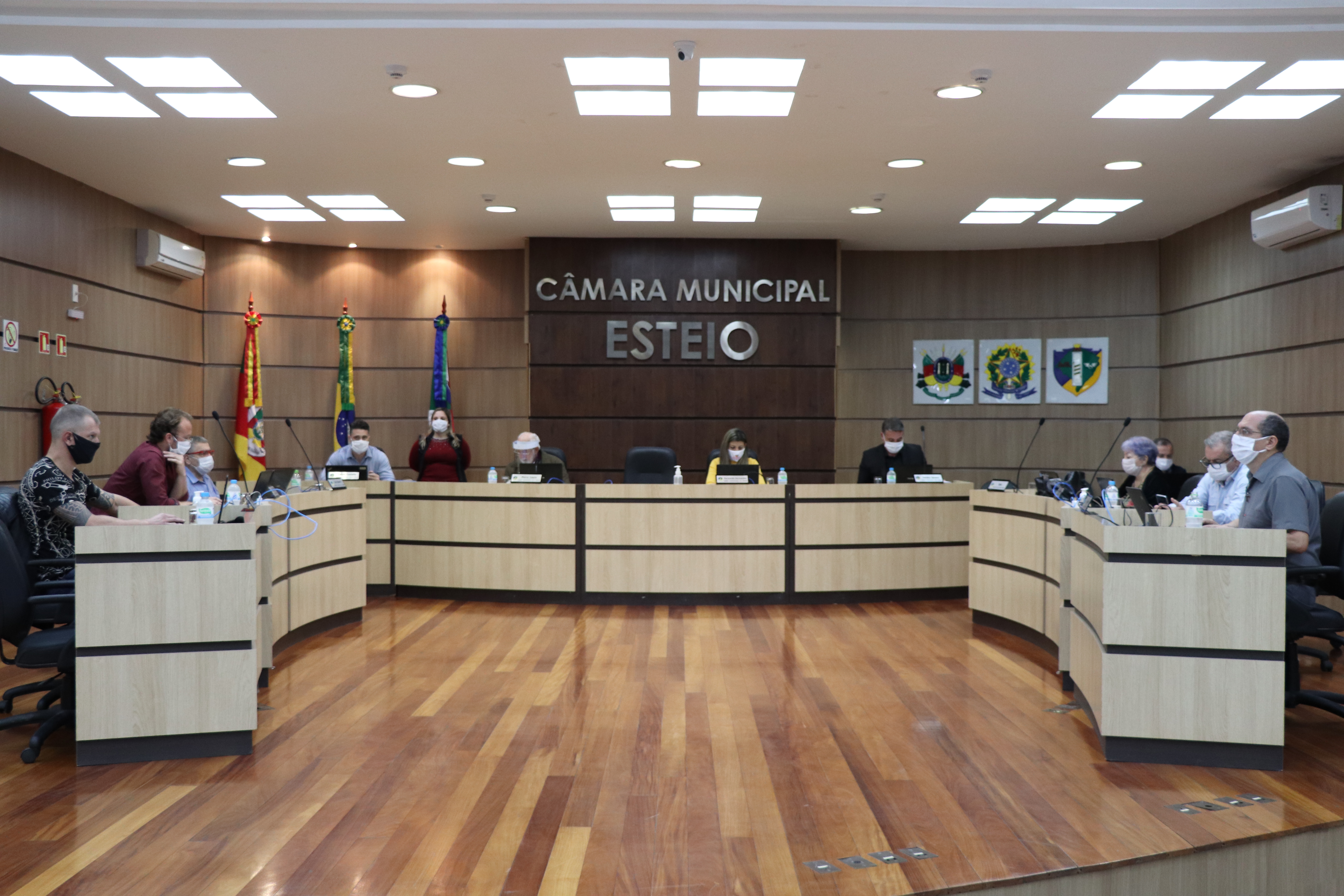 Câmara realiza 16ª sessão ordinária do ano