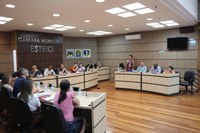 Câmara recebe representantes da Secretaria da Educação