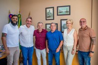 Cristiano Coutinho recebe presidente da Acise