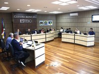 Em 1ª sessão, Câmara aprova repasse superior a R$ 3 milhões