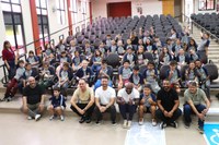 Estudantes do Flores da Cunha visitam a Câmara