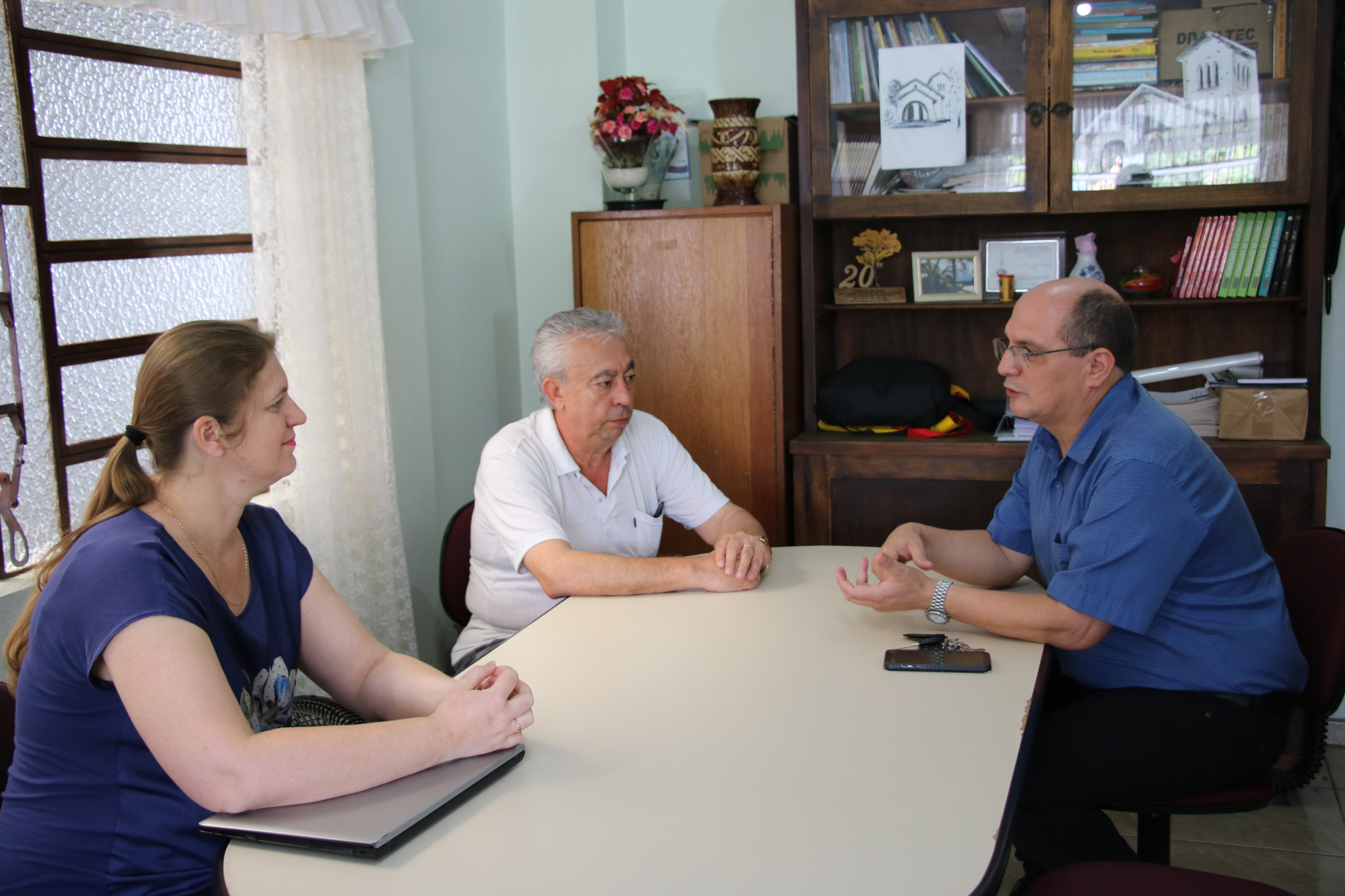 Euclides Castro visita comunidade luterana