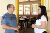Euclides Castro visita novas escolas municipais