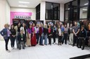 Exposição narra histórias de vítimas do feminicídio e reforça a luta contra a violência de gênero