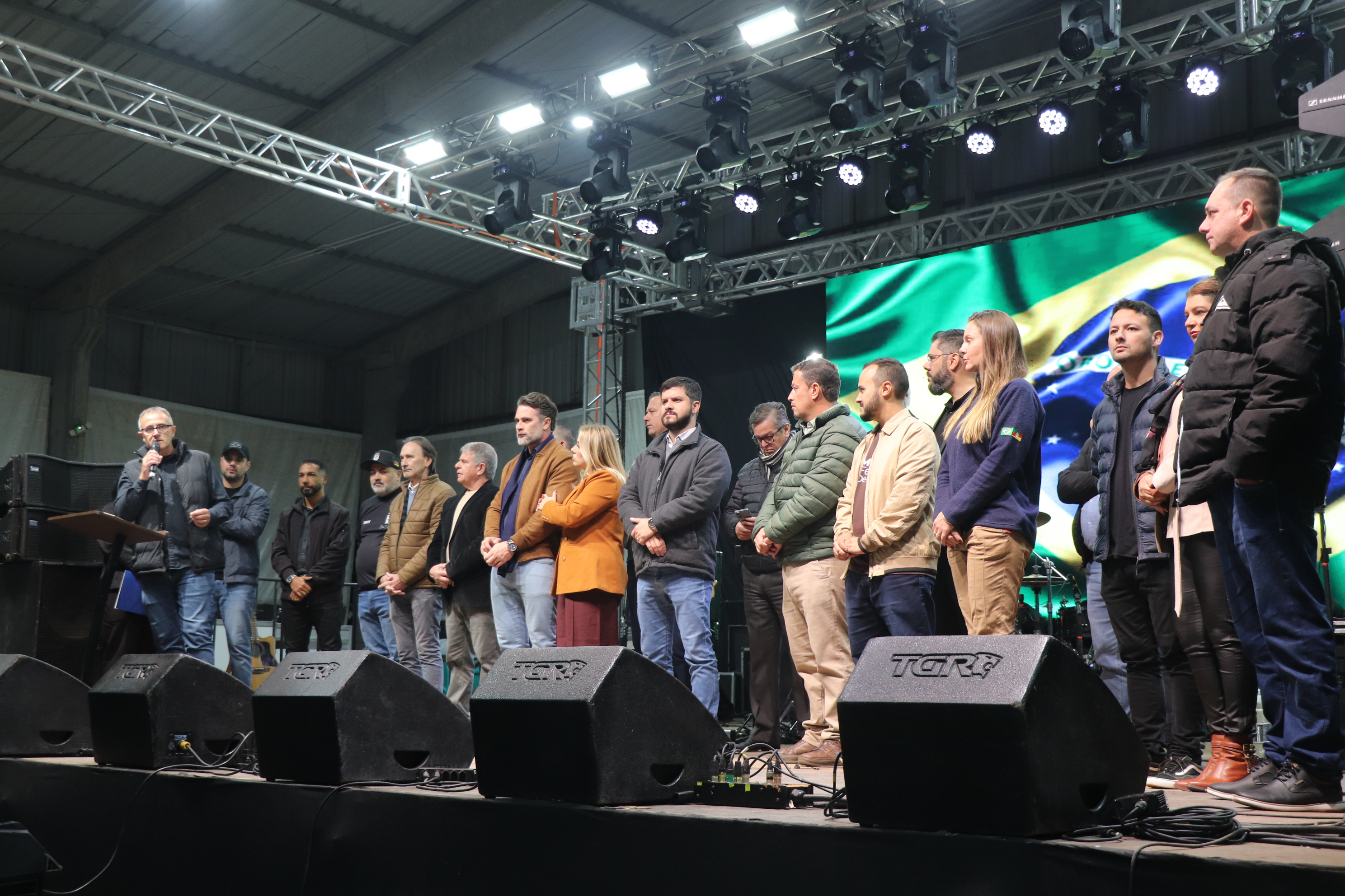 Legislativo participa da abertura da 5ª Multifeira de Esteio