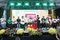 Oktoberfest de Esteio tem abertura oficial com sangria do barril