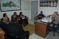 Pais de alunos do CMEB Flores da Cunha reúnem-se com Comandante da BPM de Esteio