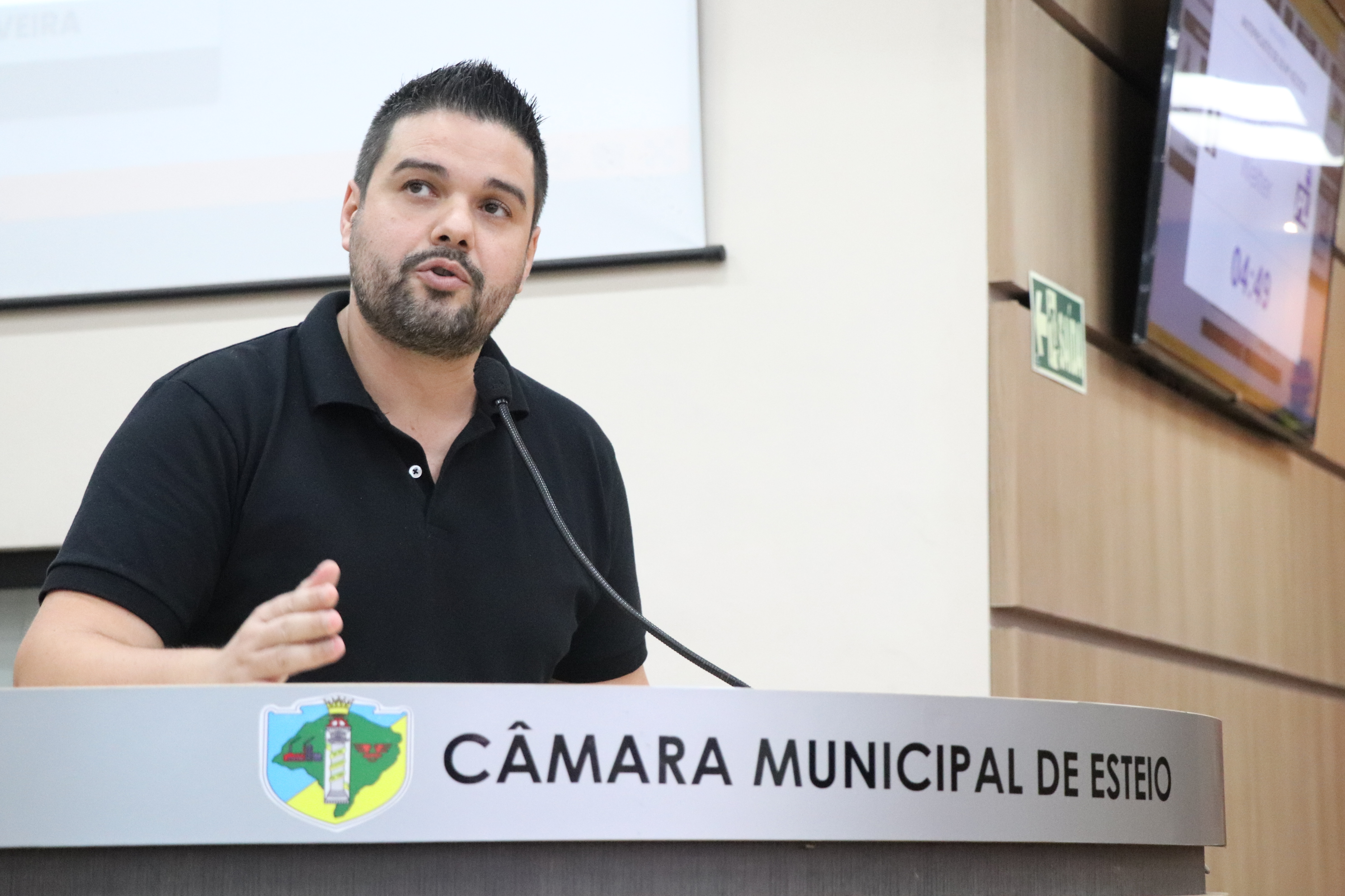 Parlamentar sugere apoio a enlutados por suicídio