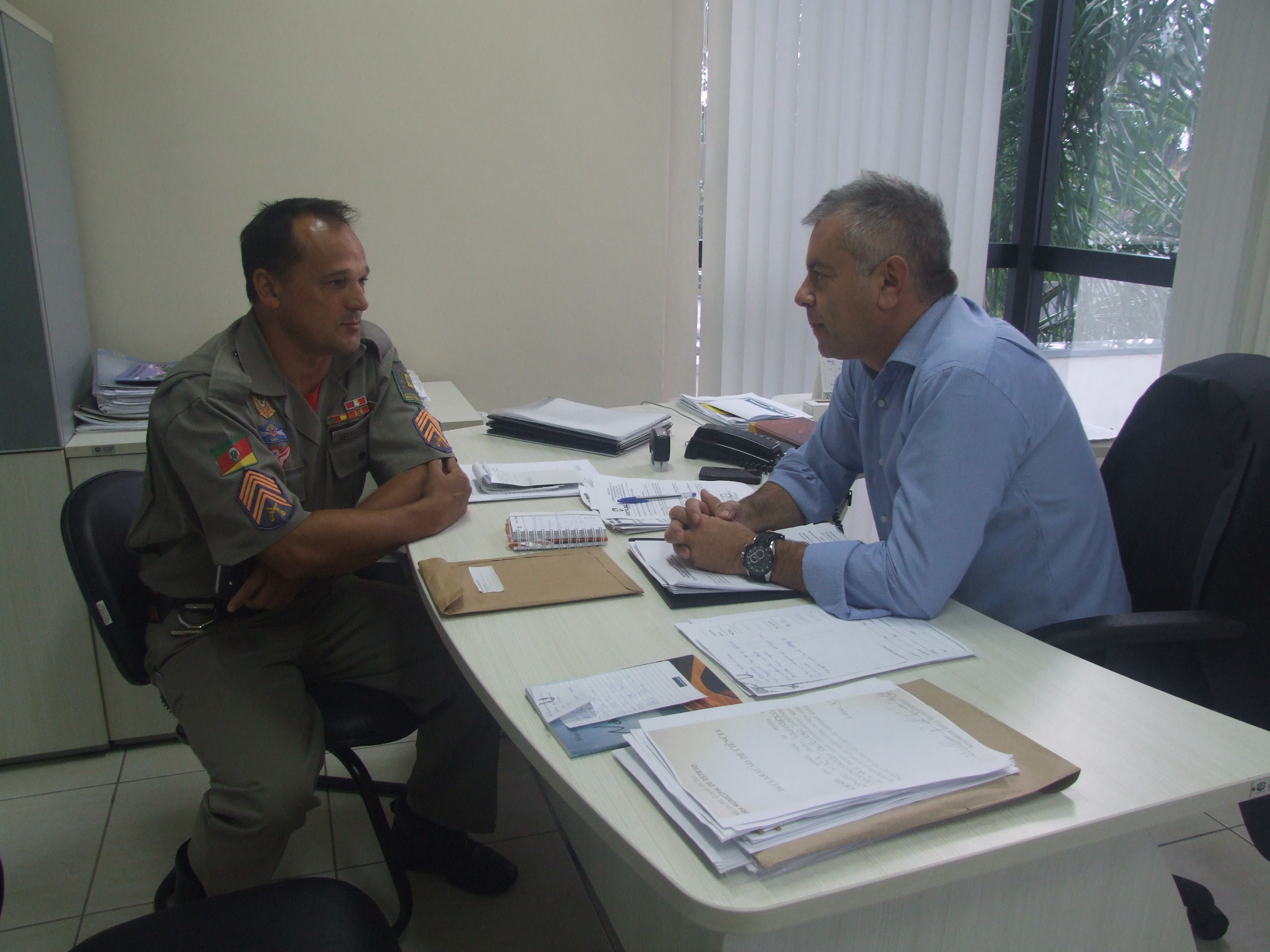 Presidência: Marcelo Kohlrausch recebe visita do comandante do Corpo de Bombeiros