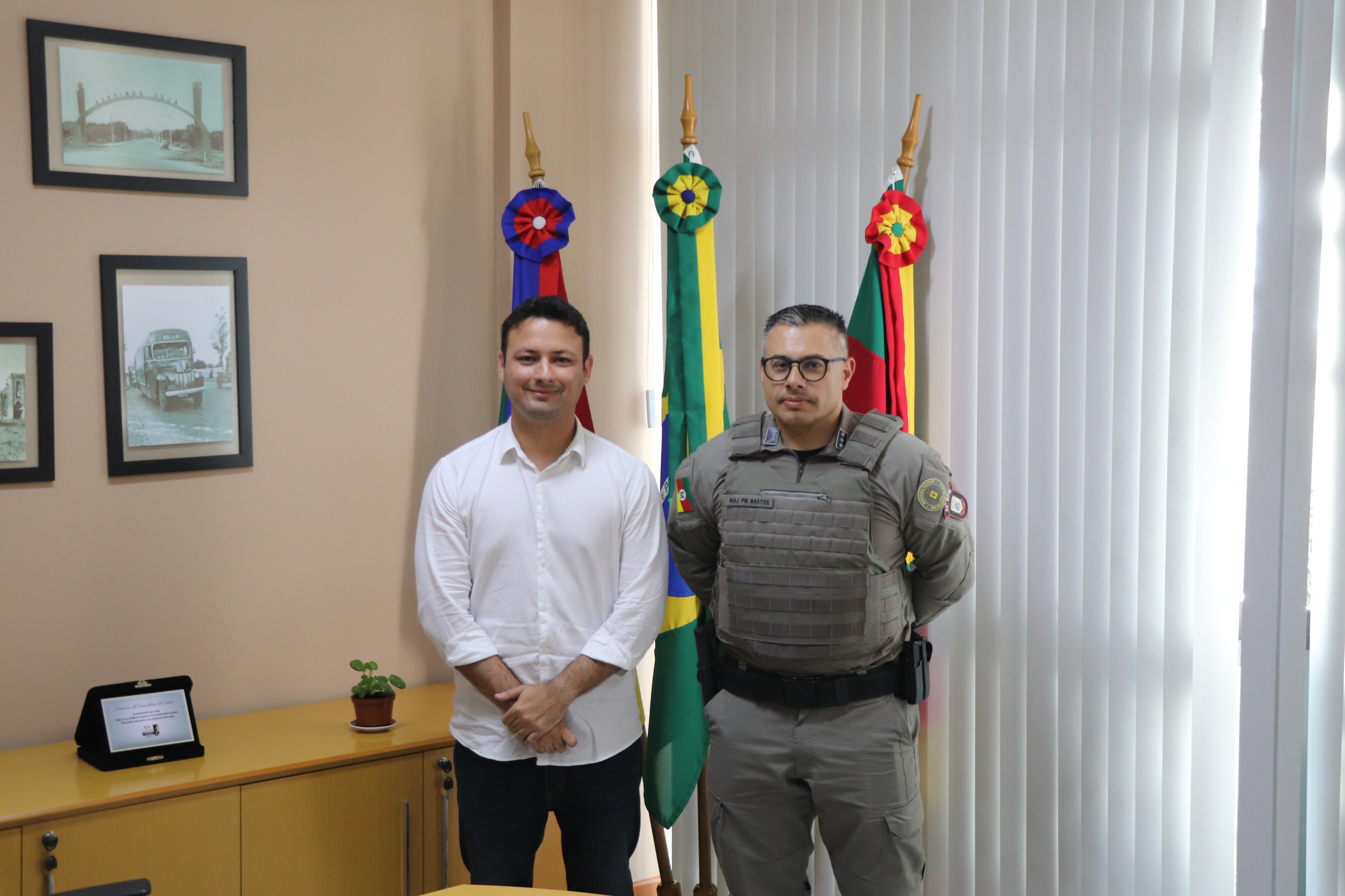 Presidente da Câmara recebe novo comandante da Brigada Militar de Esteio