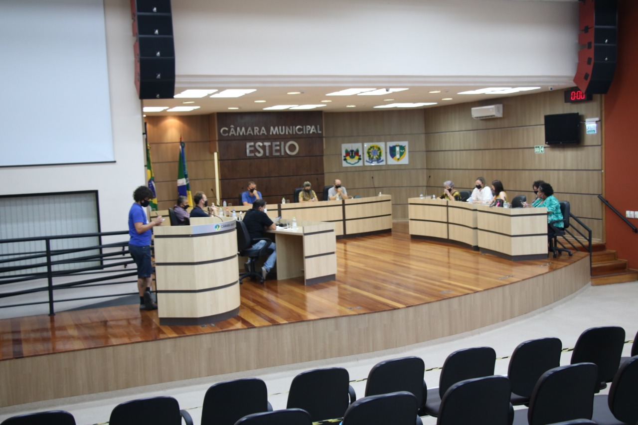 Projetos voltados ao Prev-Esteio e Estatuto dos Servidores são debatidos na Câmara