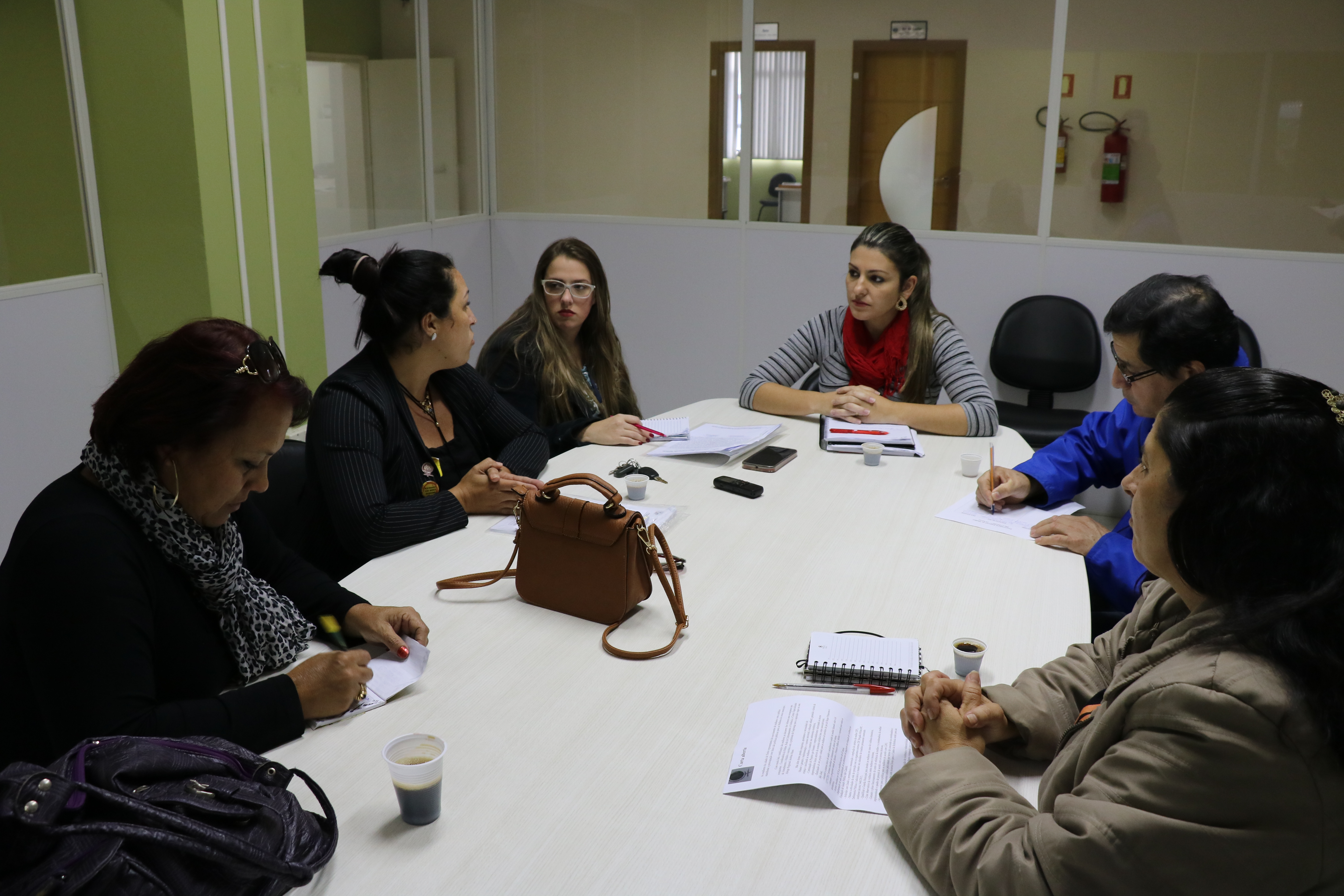  Promotoria Especial da Mulher recebe Carta Aberta pela manutenção das políticas públicas na cidade