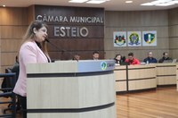 Protetora Dalen Oliveira apresenta três anteprojetos relacionados ao cuidado e bem-estar