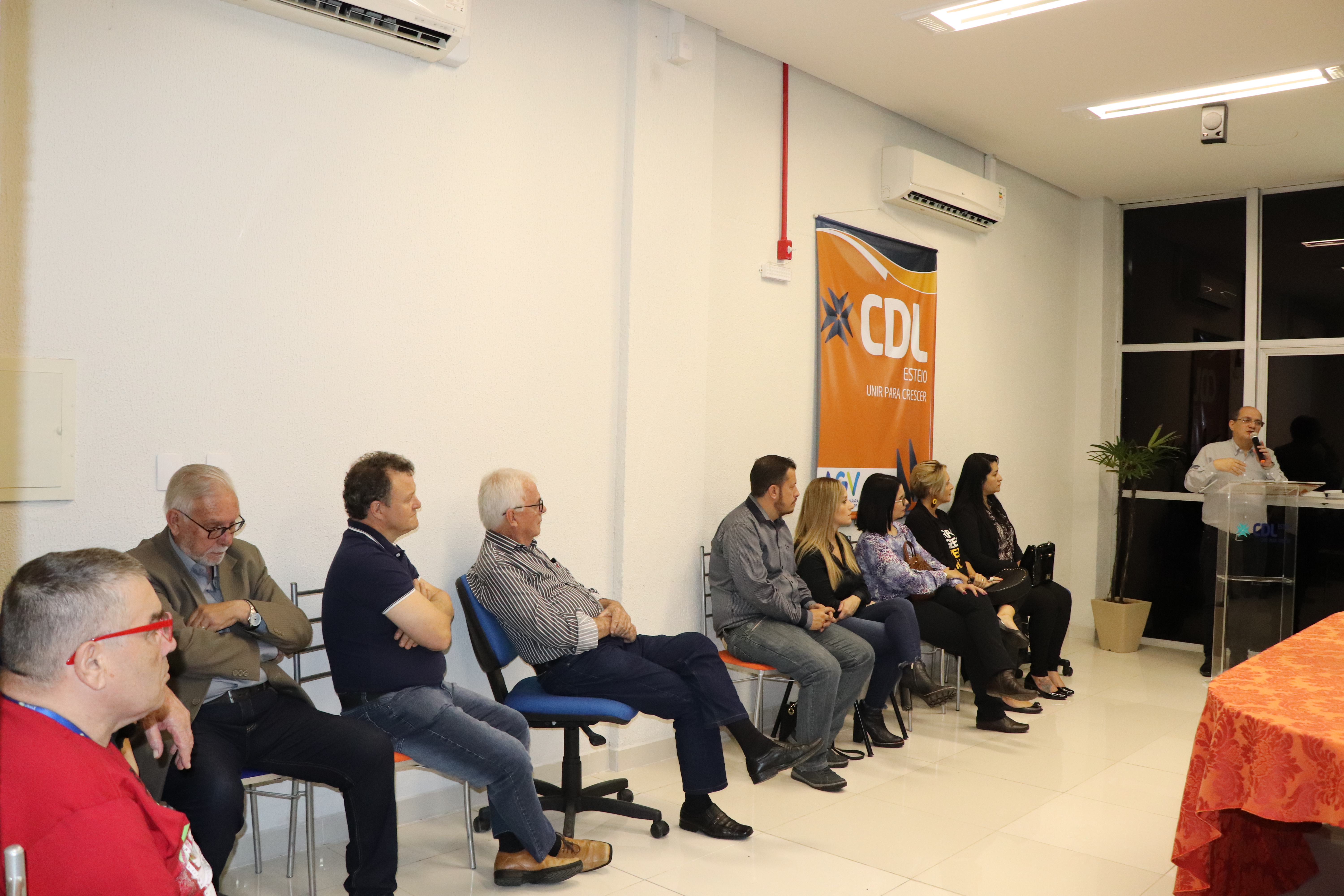 Vereadores participam de lançamento de campanha de Natal da CDL